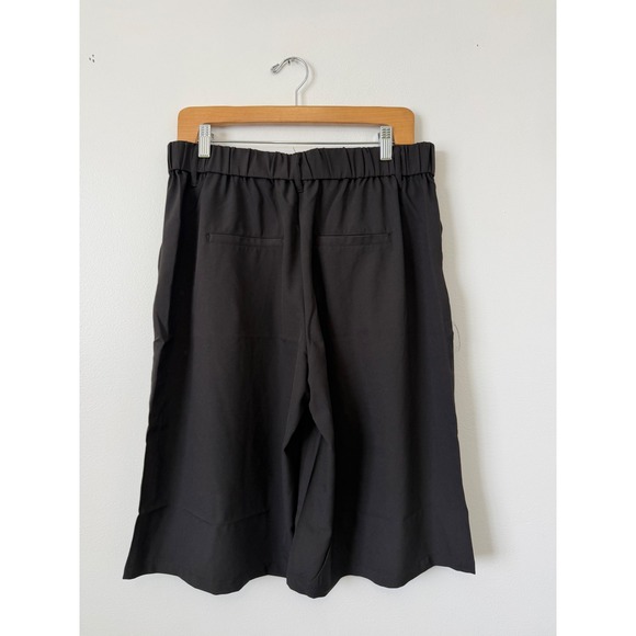 Hunter & Brown Cream De La Crepe Bermuda Shorts – Black – NWT – extra Large - Picture 3 of 4